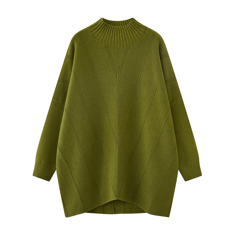 What are the design elements and body-shaping effects of women’s long sweaters?